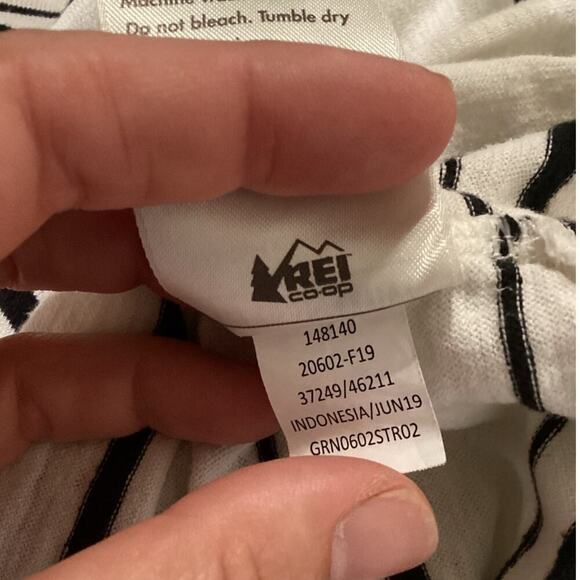 REI CO-OP Womens Hemp Shirt Striped White Black XS Extra Small Gorpcore Granola - Picture 11 of 12